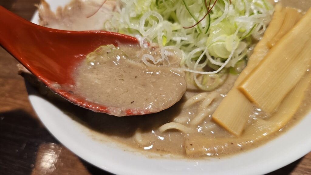 超濃厚煮干し中華そばスープの粘度