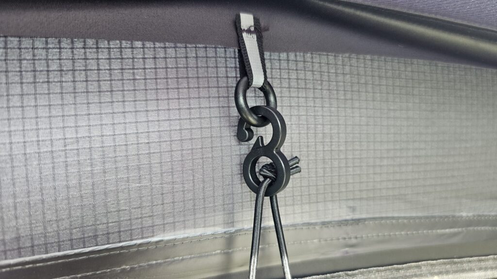 beetle16　フックの形状が、とりつけにくい。